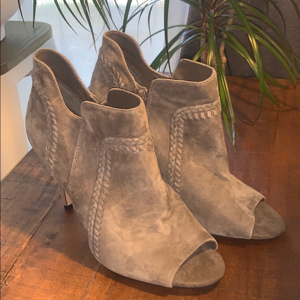 COPY - Size 8 Vince Camuto Abesta Suede Ankle Heels